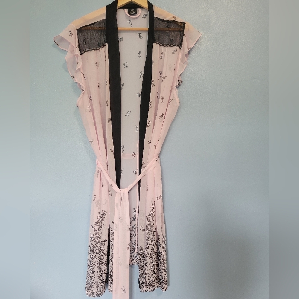 Apt. 9 Pink Robe with Black Lace Accents XL
